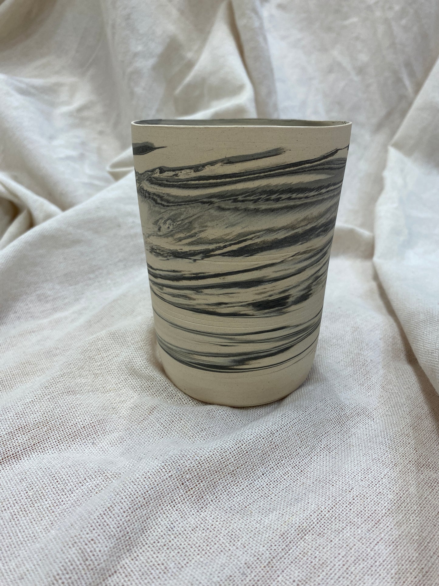 Black And White Marble Straight Vase